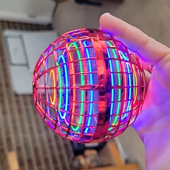 NWT Electronic Boomerang Ball - Picture 4 of 4